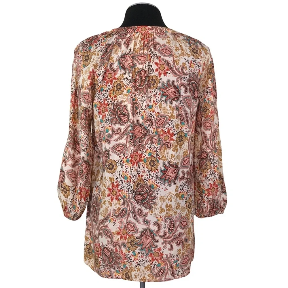 Cynthia Rowley - Paisley Pullover V-Neck Blouse - Picture 6 of 10